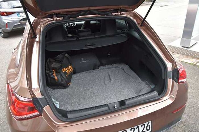 Mercedes-Benz CLA 250 CLA 250 e AMG **SELTEN**ROSEGOLD** MBUX **LED