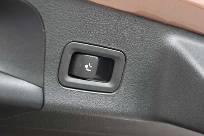 Mercedes-Benz CLA 250 CLA 250 e AMG **SELTEN**ROSEGOLD** MBUX **LED