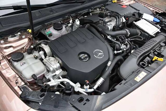 Mercedes-Benz CLA 250 CLA 250 e AMG **SELTEN**ROSEGOLD** MBUX **LED