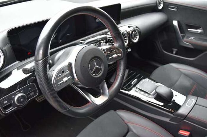 Mercedes-Benz CLA 250 CLA 250 e AMG **SELTEN**ROSEGOLD** MBUX **LED