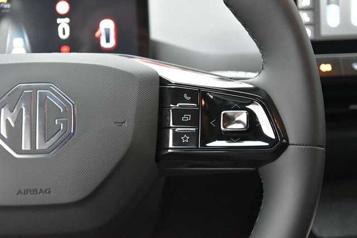 MG MG4 4 Luxury 64 kWh*360° Kamera*LED*Standheizung