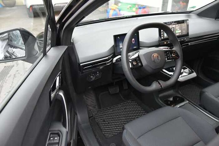 MG MG4 4 Luxury 64 kWh*360° Kamera*LED*Standheizung