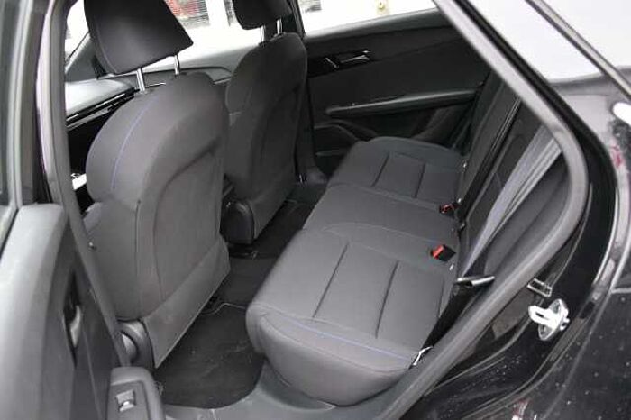 MG MG4 4 Luxury 64 kWh*360° Kamera*LED*Standheizung