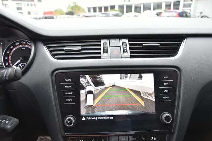 SKODA Octavia RS*Automatik*Klimaauto*Navi*SHZ