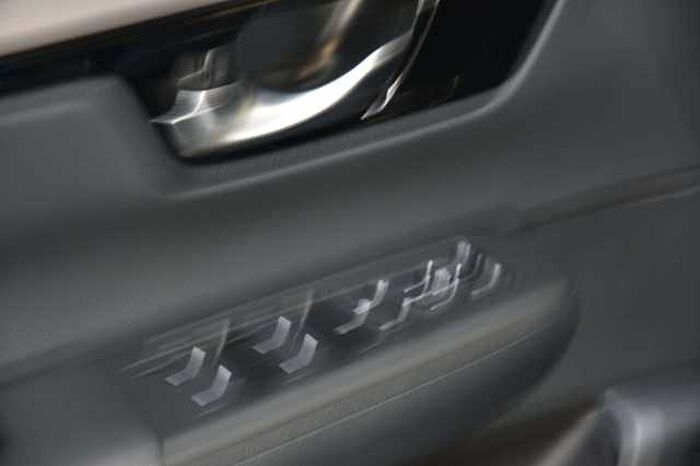 Honda CR-V CR-V e:HEV AWD Elegance*Inkl.3 Jahre Wartungsp.