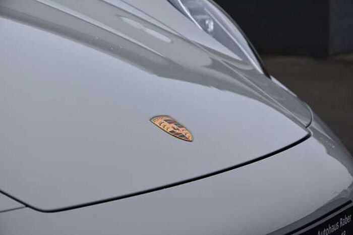 Porsche 992 Carrera Cabriolet **Kreide**Sport-Design**