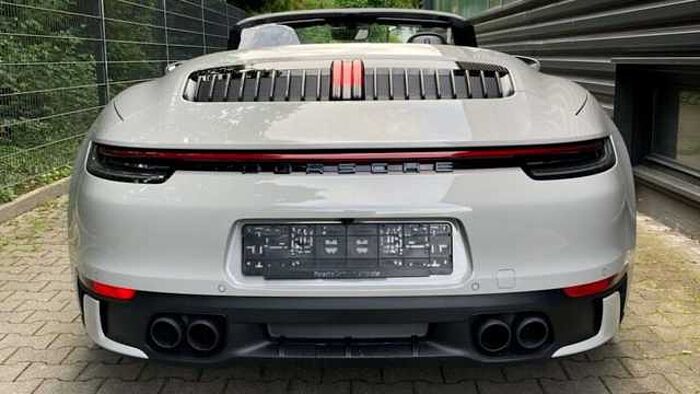 Porsche 992 Carrera Cabriolet **Kreide**Sport-Design**