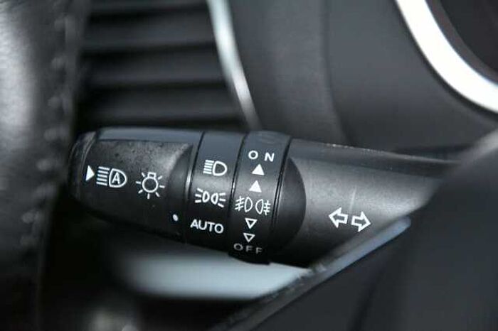 Mitsubishi Eclipse Cross Intro Edition 2WD*Allwetter*Kamera*SHZ*Klima