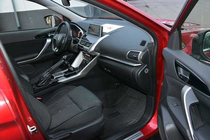 Mitsubishi Eclipse Cross Intro Edition 2WD*Allwetter*Kamera*SHZ*Klima