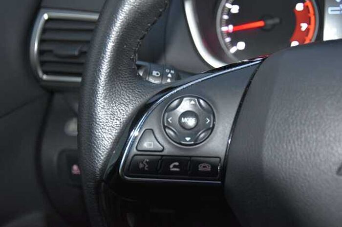 Mitsubishi Eclipse Cross Intro Edition 2WD*Allwetter*Kamera*SHZ*Klima