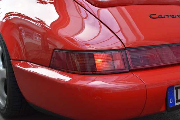 Porsche 964 911 Carrera 4
