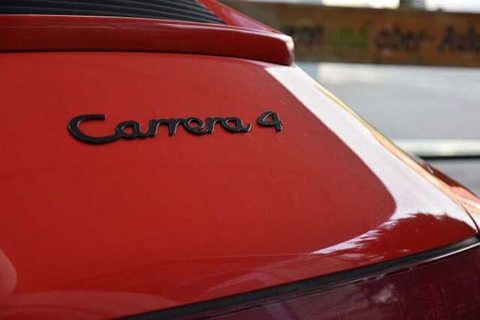 Porsche 964 911 Carrera 4