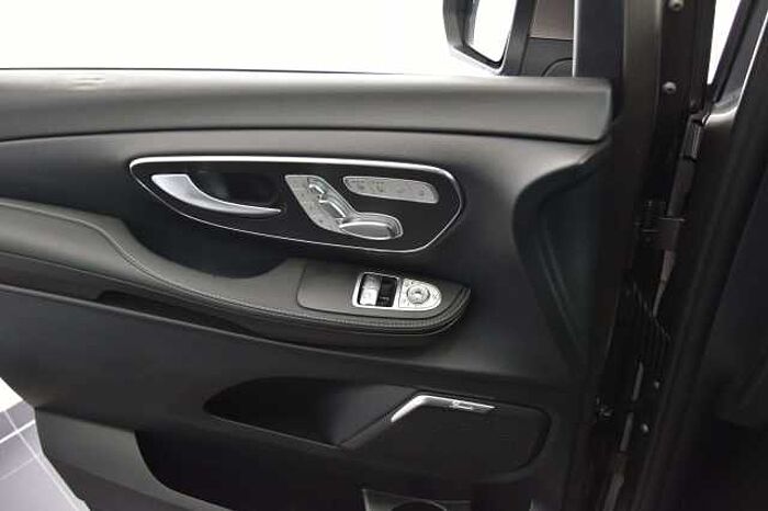 Mercedes-Benz V 220 V 220d, 250 CDI *1.Hand*Scheckheft*4MATIC lang