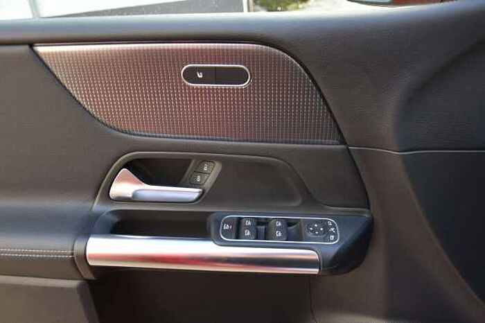 Mercedes-Benz B 180 d***Automatik***Leder***Rückfahrkamera***