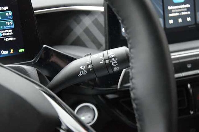 MG MG3 1.5 Hybrid+*Luxury*360°Kamera*LED*Navi*SHZ*