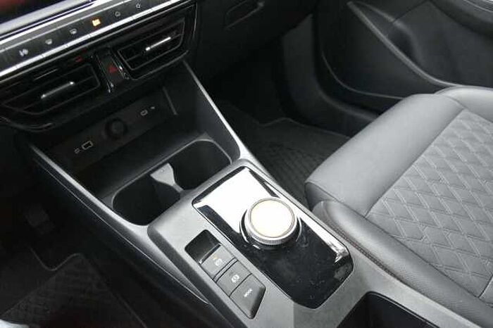 MG MG3 1.5 Hybrid+*Luxury*360°Kamera*LED*Navi*SHZ*