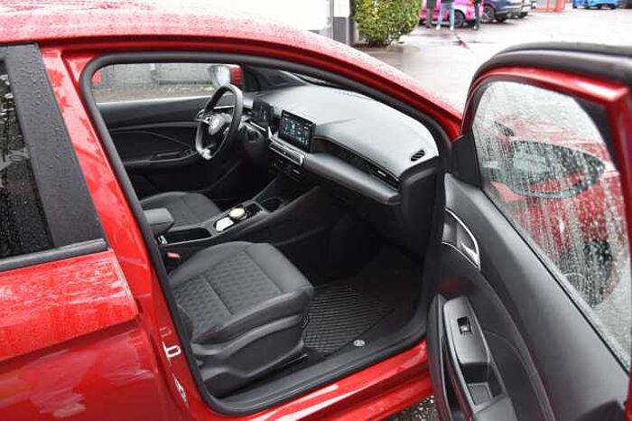 MG MG3 1.5 Hybrid+*Luxury*360°Kamera*LED*Navi*SHZ*