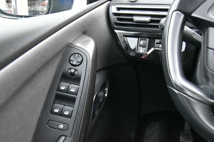 Citroen C4 Picasso Shine*Massagesitze*SHZ*Navi*