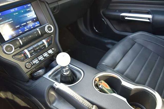 Ford Mustang Bullitt Fastback V8*Bang & Olufsen*