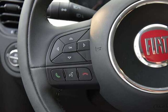 Fiat 500X Lounge*SHZ*Lenkradheiz.*Allwetter*Klimaauto.*Kamer