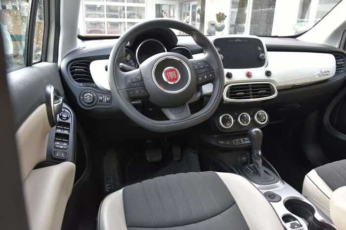Fiat 500X Lounge*SHZ*Lenkradheiz.*Allwetter*Klimaauto.*Kamer
