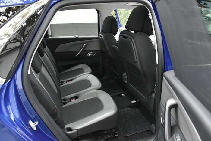 Citroen C4 Picasso Shine*Massagesitze*SHZ*Navi*