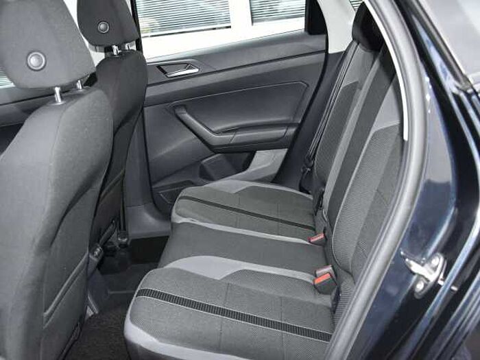 Volkswagen Polo Highline*Klimaauto*SHZ*Tempomat*Navi