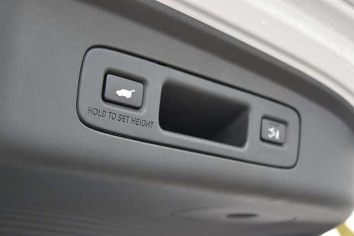 Honda ZR-V Advance*Bestellfz*SHZ*PDC*RFK*LED*PANO*Head-Up