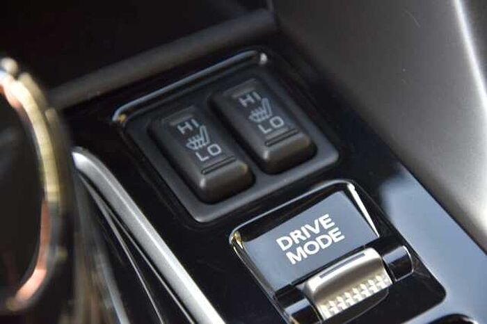 Mitsubishi Eclipse Cross Plus Select Black Hybrid 4WD*AHK*360°