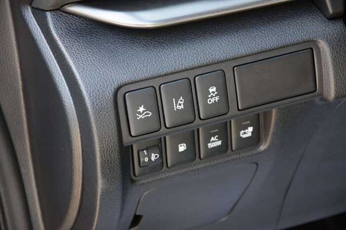 Mitsubishi Eclipse Cross Plus Select Black Hybrid 4WD*AHK*360°