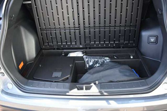 Mitsubishi Eclipse Cross Plus Select Black Hybrid 4WD*AHK*360°