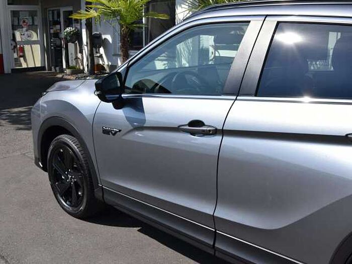 Mitsubishi Eclipse Cross Plus Select Black Hybrid 4WD*AHK*360°