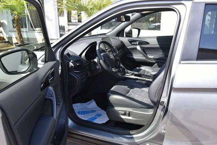 Mitsubishi Eclipse Cross Plus Select Black Hybrid 4WD*AHK*360°