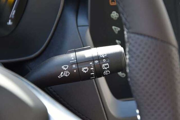 MG ZS Hybrid+ *Comfort*SHZ*LED*Kamera*Klimaauto