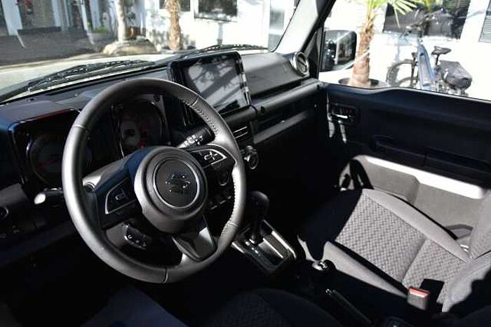 Suzuki Jimny Comfort+�5 Türer�
