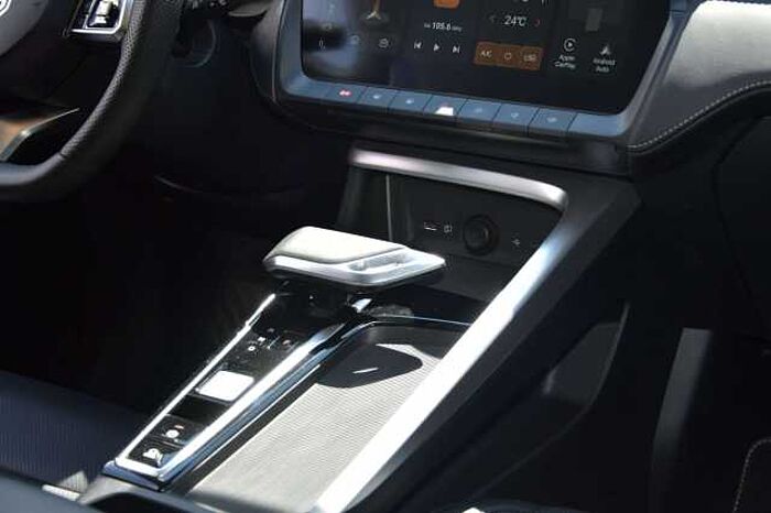 MG ZS Hybrid+ 360°*LED*Apple CarPlay*NAVI*SHZ*LEDER