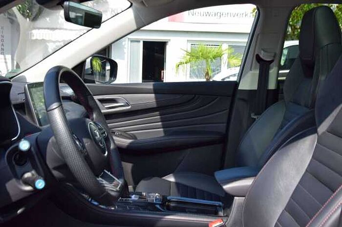 MG HS Luxury*Pano-Dach*Leder*LED*