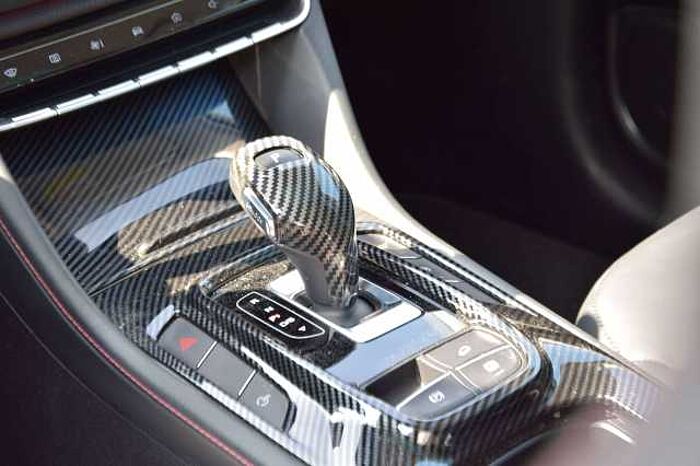 MG HS Luxury*Pano-Dach*Leder*LED*