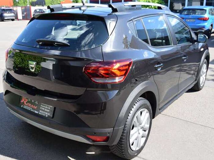 Dacia Sandero Stepway Comfort*Allwetter*Navi*SHZ*Klima