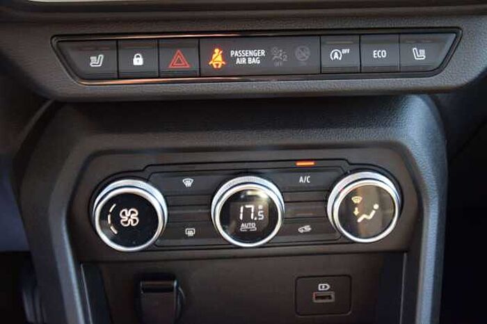 Dacia Sandero Stepway Comfort*Allwetter*Navi*SHZ*Klima