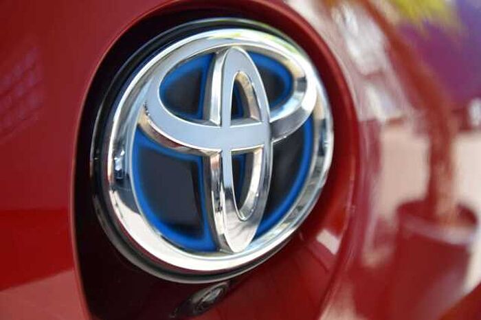 Toyota Corolla Hybrid*SHZ*LHZ*KEYLESS*PDC V+H*PLA*LED*NAVI