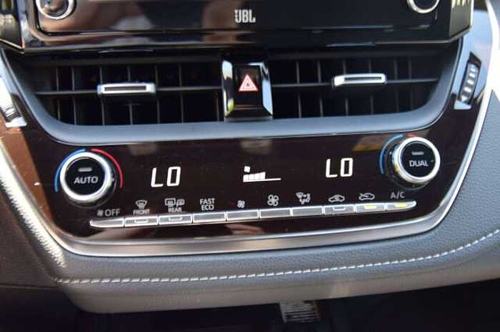 Toyota Corolla Hybrid*SHZ*LHZ*KEYLESS*PDC V+H*PLA*LED*NAVI