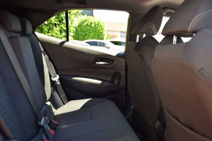Toyota Corolla Hybrid*SHZ*LHZ*KEYLESS*PDC V+H*PLA*LED*NAVI