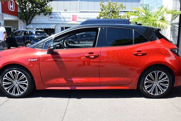 Toyota Corolla Hybrid*SHZ*LHZ*KEYLESS*PDC V+H*PLA*LED*NAVI
