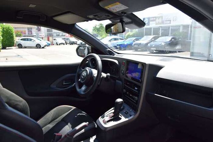 Toyota Yaris GR*BOSE*NAVI*MFL*2ZK*SHZ*LHZ*LED*PDC V+H*RKF