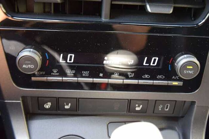 Toyota Yaris GR*BOSE*NAVI*MFL*2ZK*SHZ*LHZ*LED*PDC V+H*RKF