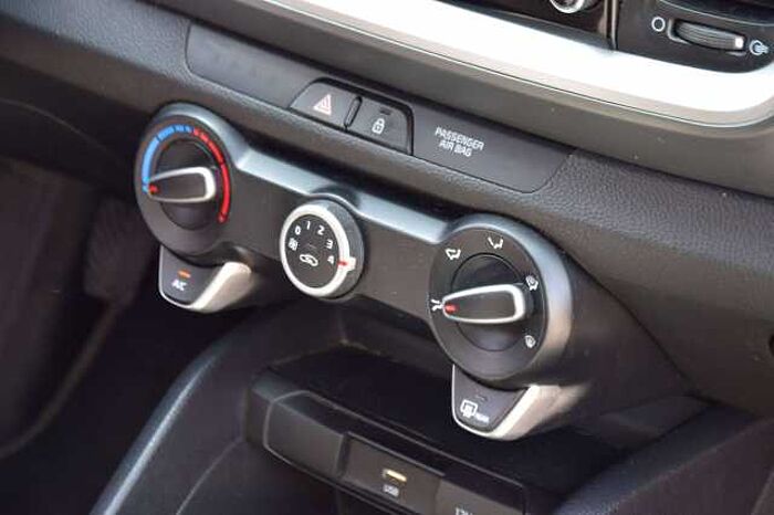 Kia Stonic Stonic 1.0 T-GDI 100 OPF Edition 7