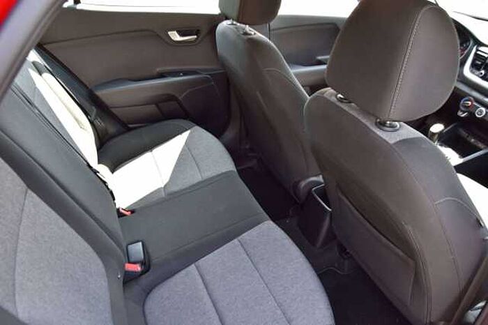 Kia Stonic Stonic 1.0 T-GDI 100 OPF Edition 7