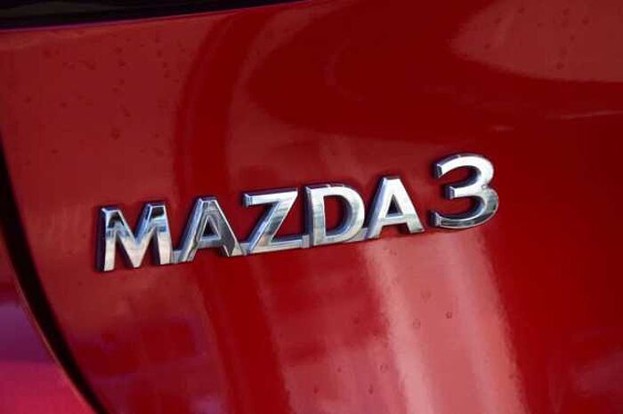 Mazda 3 3 e-SKYACTIV-G 2.0 M HYBRID DRIVE SELECTION