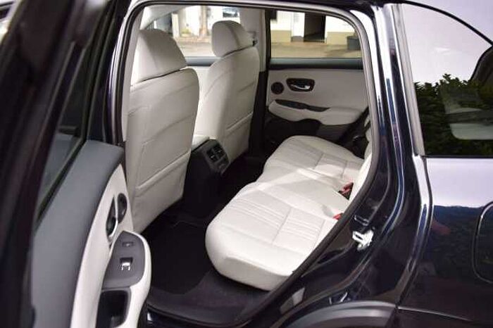 Honda ZR-V e: HEV 2.0 i-MMD Hybrid Advance